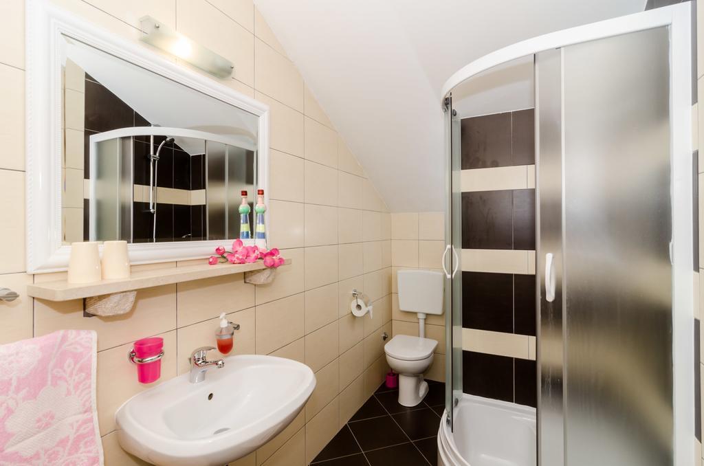 קאבטאט Holiday Home Tina מראה חיצוני תמונה